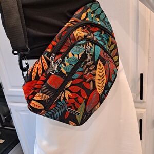 Seoky Rop Colorful Leaf Print Travel Backpack Mini Crossbody Bag